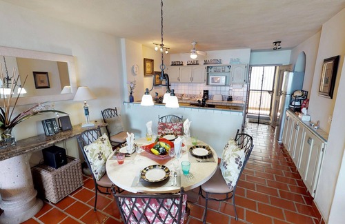 Amapas Condo | Bienvenido Amigo! In the heart of Amapas 2BD Condo for rent in Old Town, Puerto