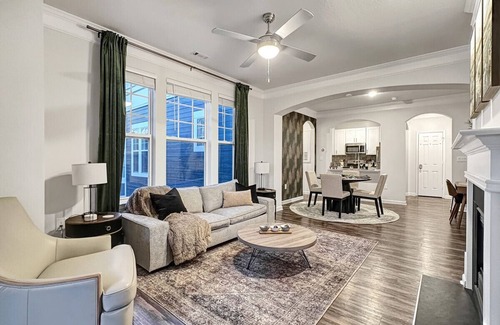 Huntersville Apartment | Birkdale Plaza Balcony View, Shop-Eat-Work-Play