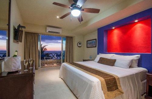 Amapas Hotel | Blue Chairs Beachfront Resort Puerto Vallarta - Adults Only
