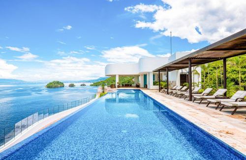 Mismaloya Apartment | Blue Horizon 401