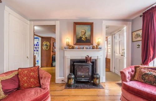 Marblehead House | Brackett Cottage