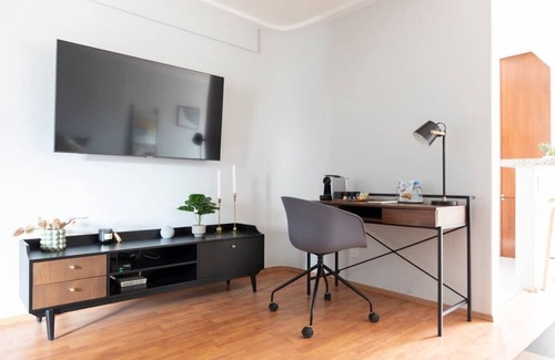 Anahuac Condo | Capitalia - Modern High Speed Wi-Fi