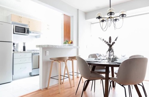 Anahuac Condo | Capitalia - Modern High Speed Wi-Fi