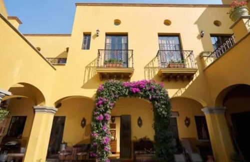 San Miguel de Allende House | Casa Alicia Luxurious 2 Bedroom Home with Fireplace