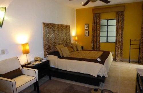 Romantic Zone Hotel | Casa Cupula LGBT Luxury Resort