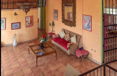 El Tuito House | Casa de Hospedaje Jardin del Tuito