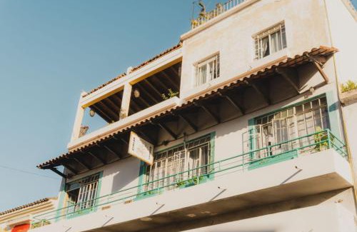 Proyecto escola Hostel | Casa Kraken Hostel