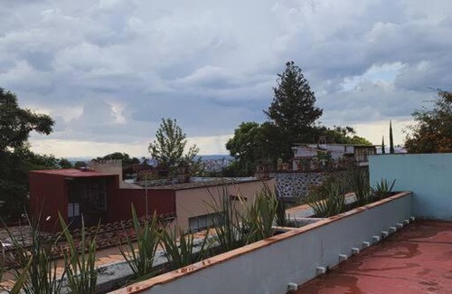 Zona Centro House | Casa Luz