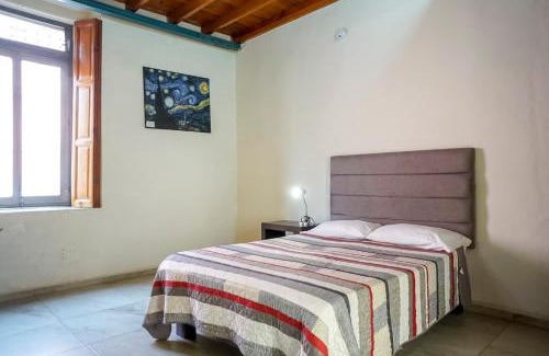 Centro Historico Hostel | Casa Morelos StayHouse