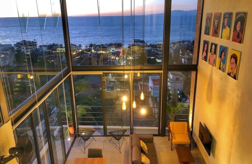 Downtown Puerto Vallarta Apartment | Charming 2-bedroom apartment in phenomenal Puerto Vallarta with AC
