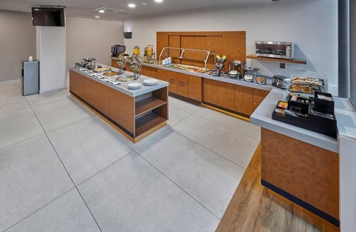 Zona Paseo Montejo House | Charming Stays Near Vibrant Museums and Local Galleries - 3 Units