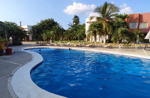 Mezcales House | Charming triple bedroom in delightful house in Mezcales with WiFi, AC