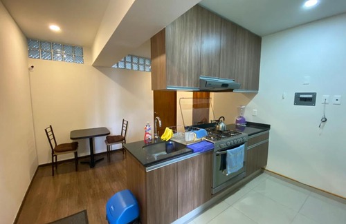 Benito Juarez Apartment | Chicago House