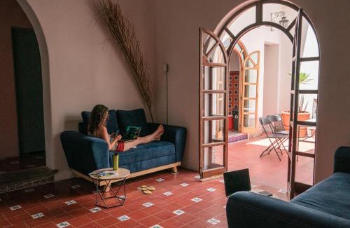 Americana Hostel | Coliving Chingon