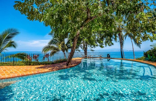 South Shore Hotel Area Condo | Condo ∙ 2 bedrooms ∙ 4 guests
