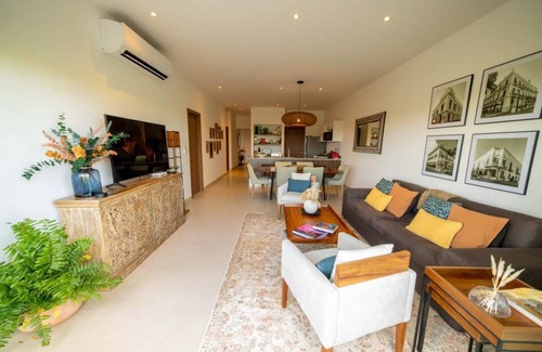 Zona Industrial Condo | Condo ∙ 3 bedrooms ∙ 7 guests
