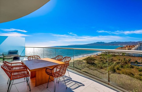 Flamingos Condo | Condo ∙ 3 bedrooms ∙ 6 guests