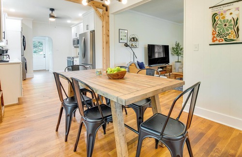 Janesville House | Country Home Near EIU & Lake Charleston!