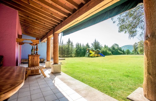Texcoco House | Country house with 2,500m of private garden and playground