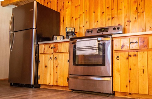 Vadito House | Cozy house at Sipapu Ski Resort with a gorgeous view overlooking the mountain