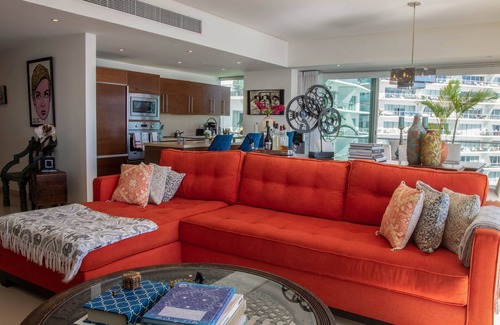 North Hotel Zone Condo | Cozy, Private Beachfront Condo