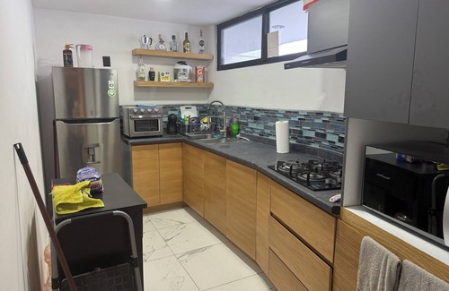 Financial District Apartment | Cute Providencia Apartment one block from Midtown mall