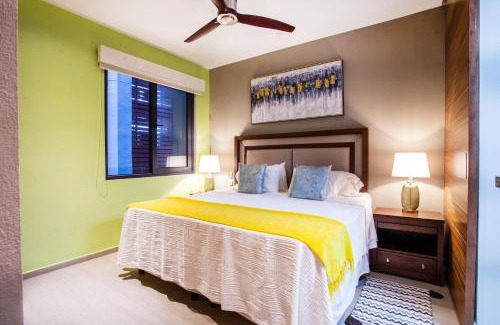 Emiliano Zapata House | Dedicated workspace, Pool, Gym | Romantic Zone 2BR