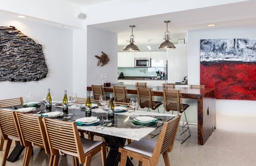 Flamingos Condo | Del Canto PH 10D Luxury & The Best Ocean View!