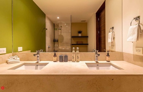 Granada Apartment | Deluxe Apartment Miyana by Kukun 2BR