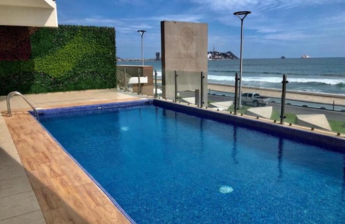 Mazatlan Apartment | Departamento frente al mar en Portico Beach Condos