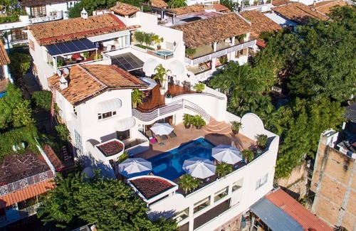 Cerro Villa | Discover this Mexican gem just a few blocks to the beach ,old town