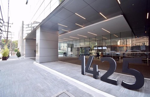 Del Valle Apartment | Domain Tower 12