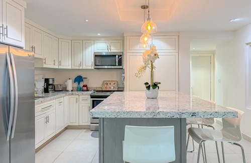 Centro Playas Condo | Downtown Oceana Condo/2 Min Walk to Papas&Beer