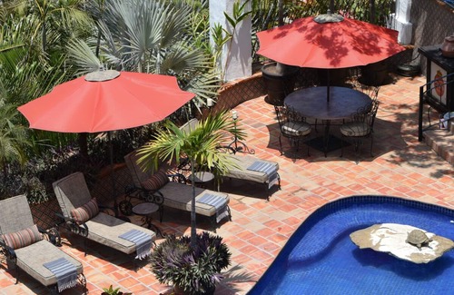 South Shore Hotel Area Villa | Dream Getaway Luxury Private Villa with Stunning Pacific Views! Dedicated Staff.