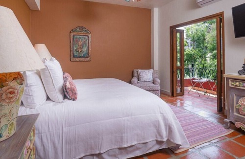 Amapas House | Entire Floor at Luxury Resort: Two 7TH-Floor Penthouses w/Epic Ocean Views