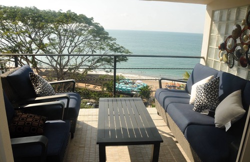 Amapas Condo | EXTRAORDINARY, 3 BR PENTHOUSE, OCEAN FRONT , Largest in PV