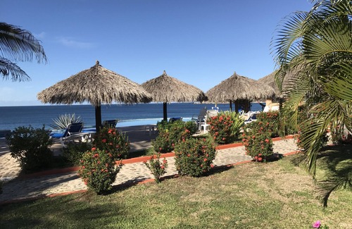 El Tuito Apartment | FOR TRAVELERS SEKING AN "AUTHENIC MEXICAN EXPERIENCE"