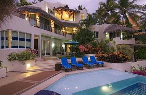 La Punta Villa | Fully staffed ocean View Villa in gated community