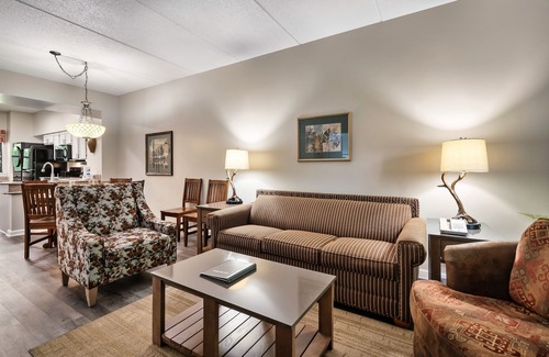 Gatlinburg Hotel | Gatlinburg Town Square