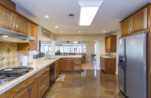 Bellevue House | Grand Dream Vacation Home in Nashville 7+ beds!