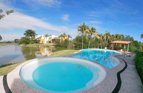 Nuevo Vallarta Apartment | Ground Floor Luxury Condo at El Tigre Golf Course, Nuevo Vallarta