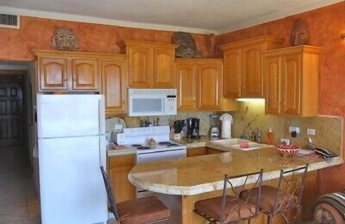 San Jose del Cabo Condo | Ground Level, On The Beach In Front of 4 surf breaks