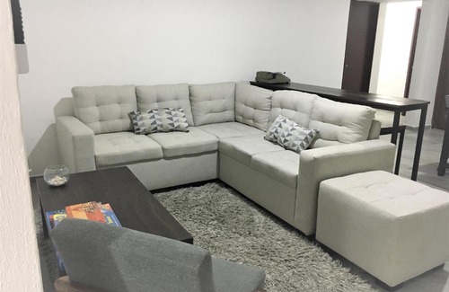 Guadalajara House | Habitación privada muy cerca de Expo Guadalajara