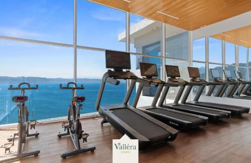 Las Glorias Apartment | Harbor 171, Breathtaking Views