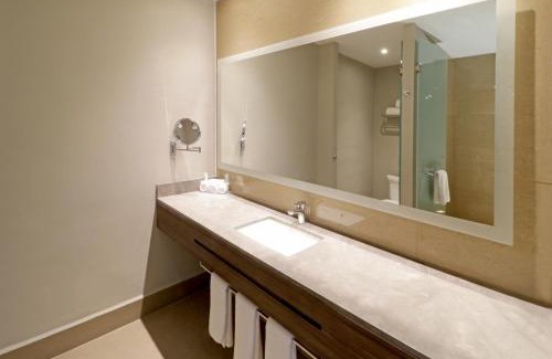 San Pedro Garza Garcia Hotel | Holiday Inn Express & Suites Monterrey Valle by IHG