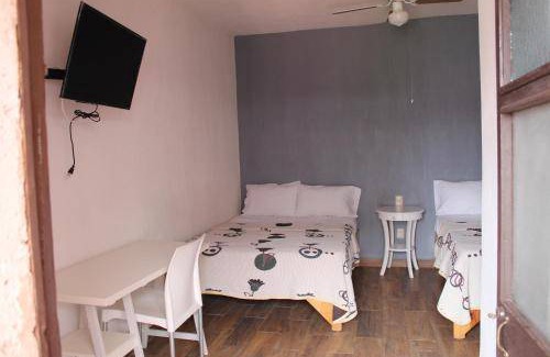 Yuriria Hotel | Hotel ∙ 4 guests