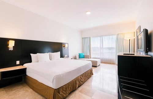 Ixtapa Resort | Hotel Azul Ixtapa All Inclusive Beach Resort Convention Center