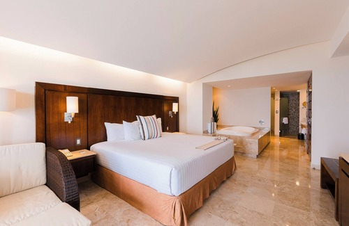 Ixtapa Resort | Hotel Azul Ixtapa Grand Resort Spa and Convention Center