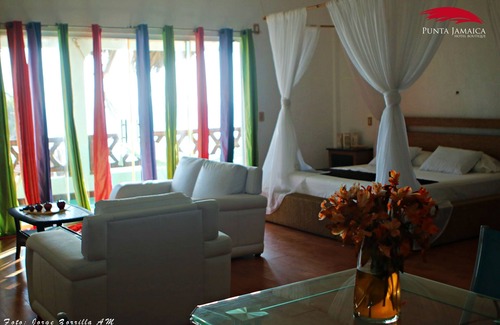 Coyuca de Benitez Hotel | Hotel Boutique Punta Jamaica