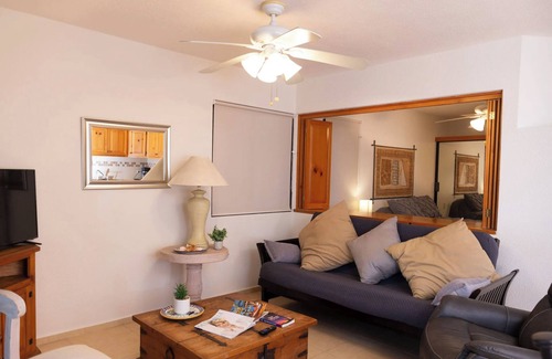 Campo de Golf Fonatur Condo | Hotel Zone condo, walking distance beach, pools and Jacuzzi, a centric place